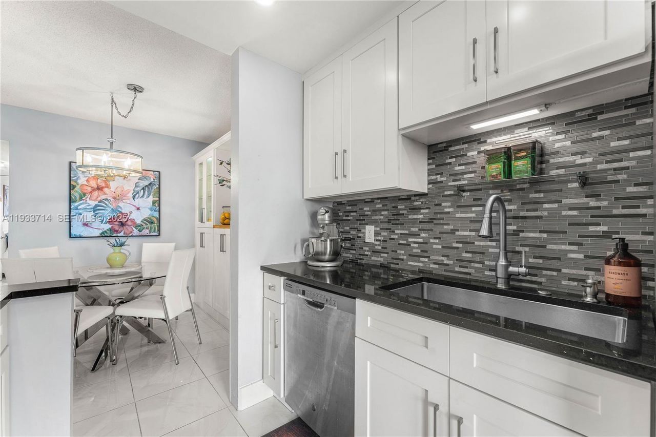 743 N Riverside Dr, Unit 5C, Pompano Beach, FL 33062 Photo