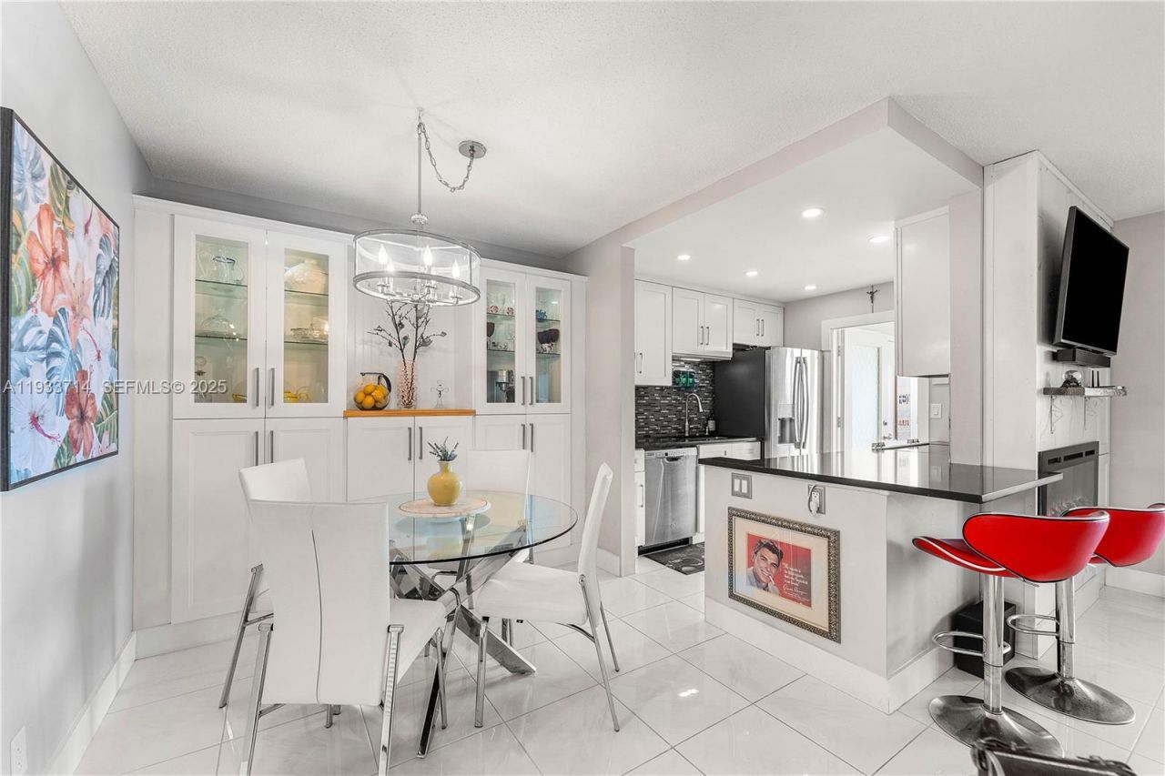 743 N Riverside Dr, Unit 5C, Pompano Beach, FL 33062 Photo