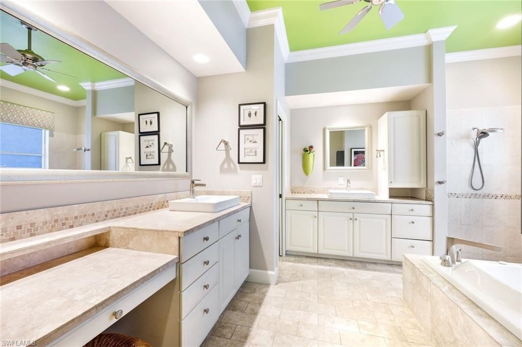 9976 Puopolo Ln, Bonita Springs, FL 34135 Photo