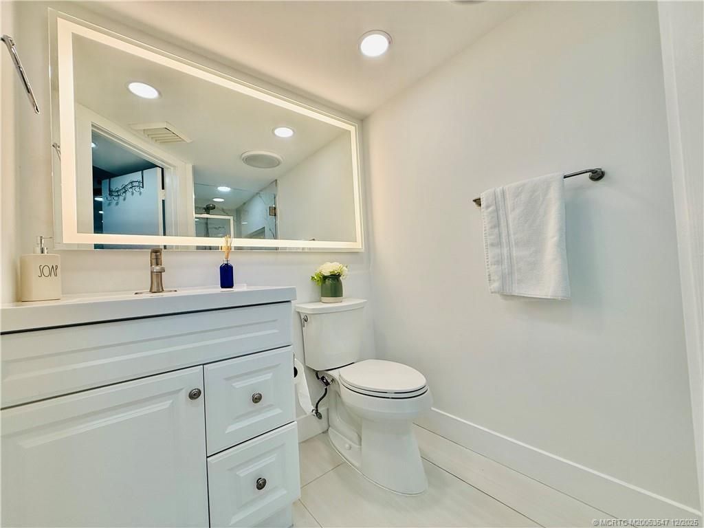 8800 S Ocean Drive, Unit 102, Jensen Beach, FL 34957 Photo