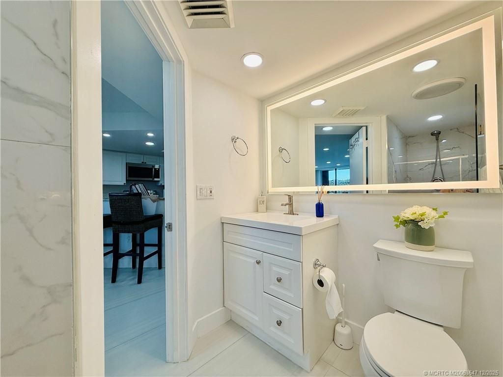 8800 S Ocean Drive, Unit 102, Jensen Beach, FL 34957 Photo