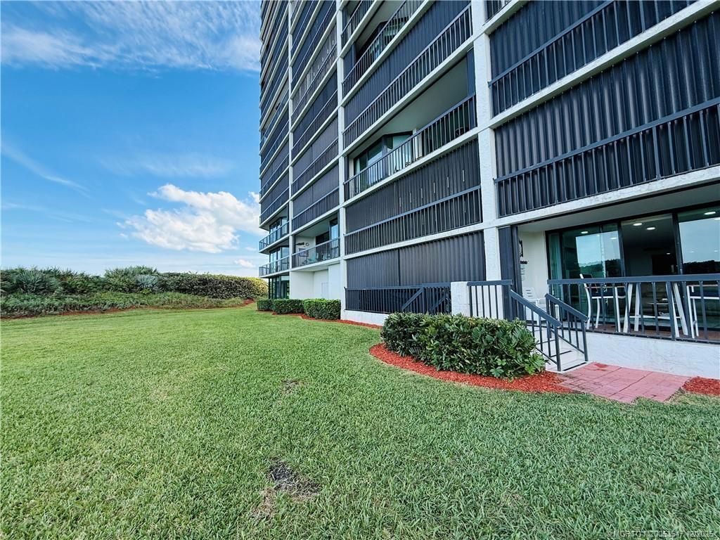 8800 S Ocean Drive, Unit 102, Jensen Beach, FL 34957 Photo