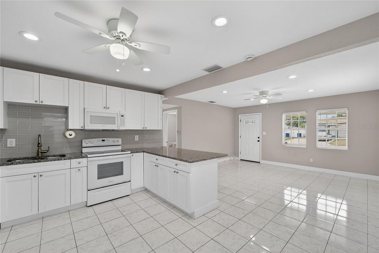 4945 36th Avenue N, Saint Petersburg, FL 33710 Photo