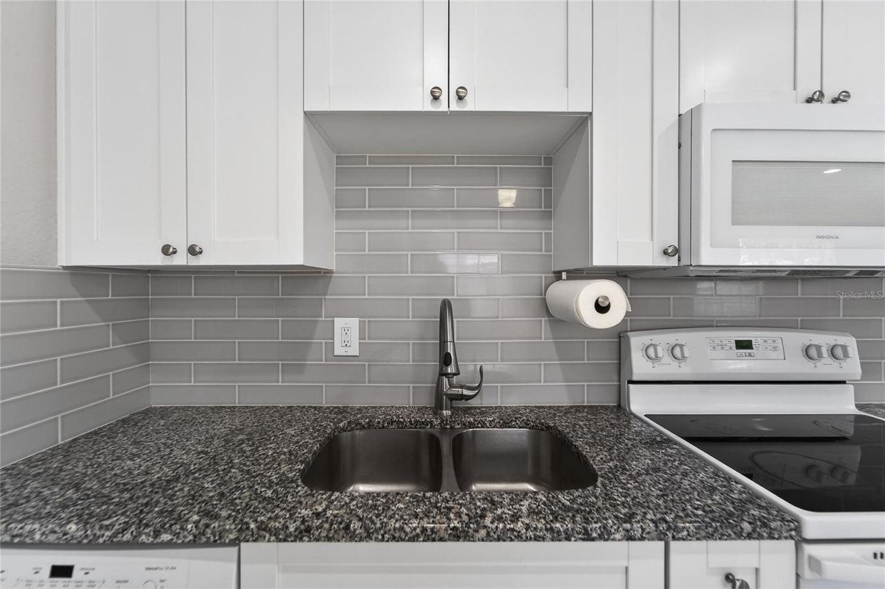 4945 36th Avenue N, Saint Petersburg, FL 33710 Photo