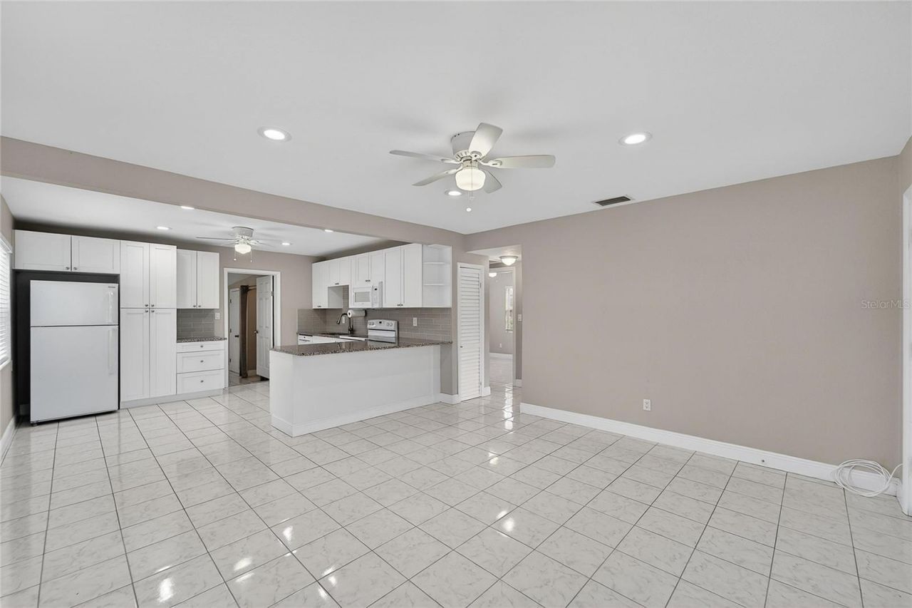 4945 36th Avenue N, Saint Petersburg, FL 33710 Photo