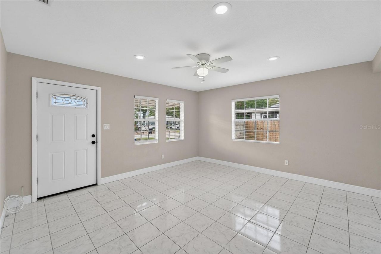 4945 36th Avenue N, Saint Petersburg, FL 33710 Photo