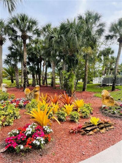 153 Gabriel Cir, Unit 3003, Naples, FL 34104 Photo
