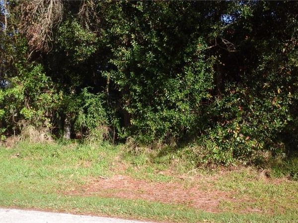 737 Benedictine Terrace, Sebastian, FL 32958