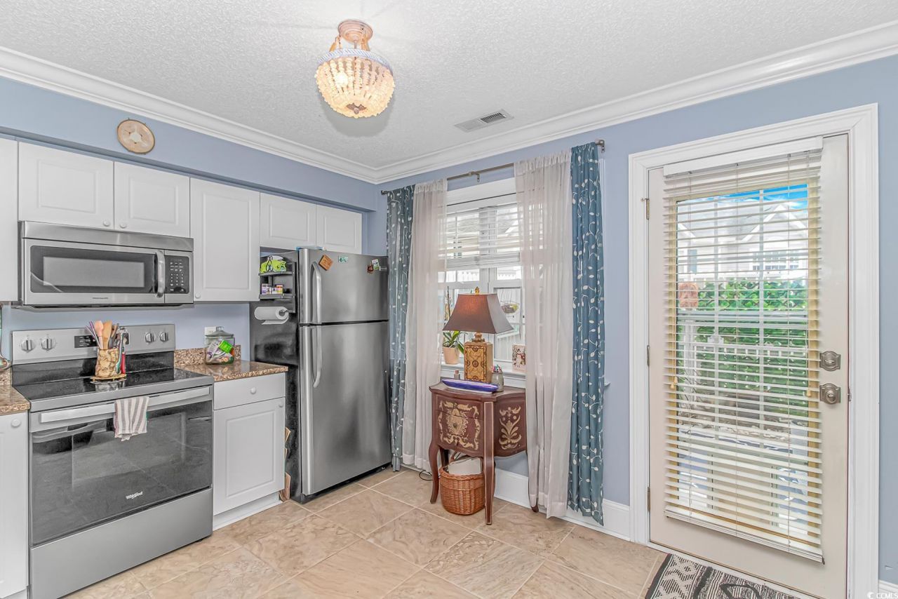 618 3rd Ave. S Photo 15