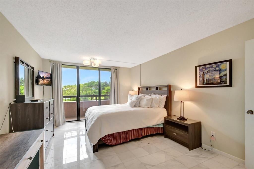 4770 Fountains Drive, Unit 304, Lake Worth, FL 33467 Photo