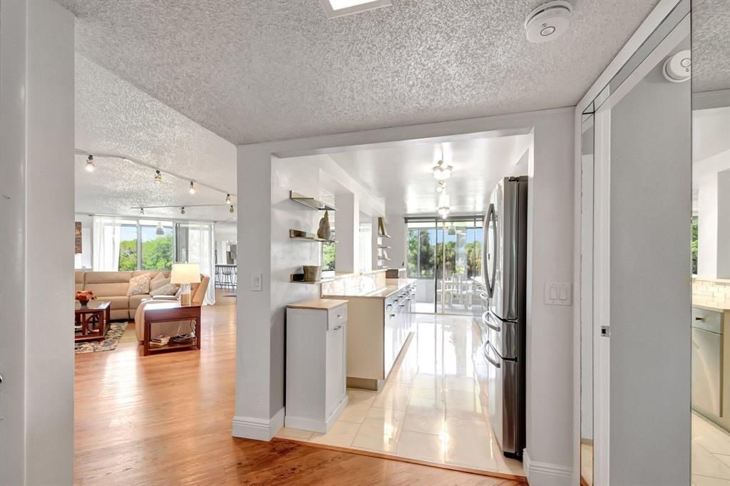 4770 Fountains Drive, Unit 304, Lake Worth, FL 33467 Photo