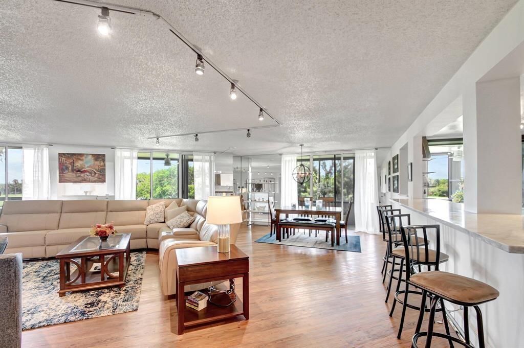 4770 Fountains Drive, Unit 304, Lake Worth, FL 33467 Photo