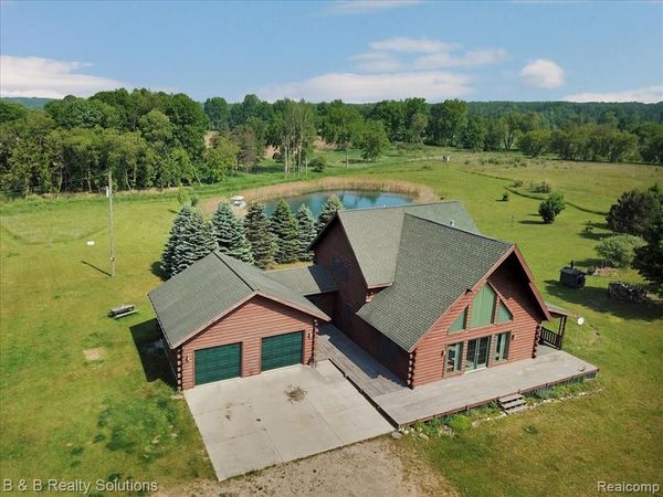 10071 N Hillman Road, Belvidere Twp, MI 48850
