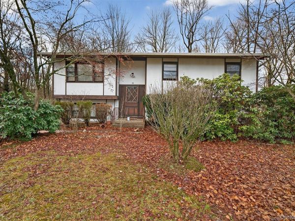 53 Mallory Road, Spring Valley, NY 10977