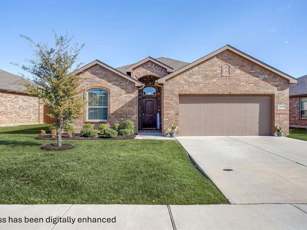 10256 Little Falls Trail, Fort Worth, TX 76177
