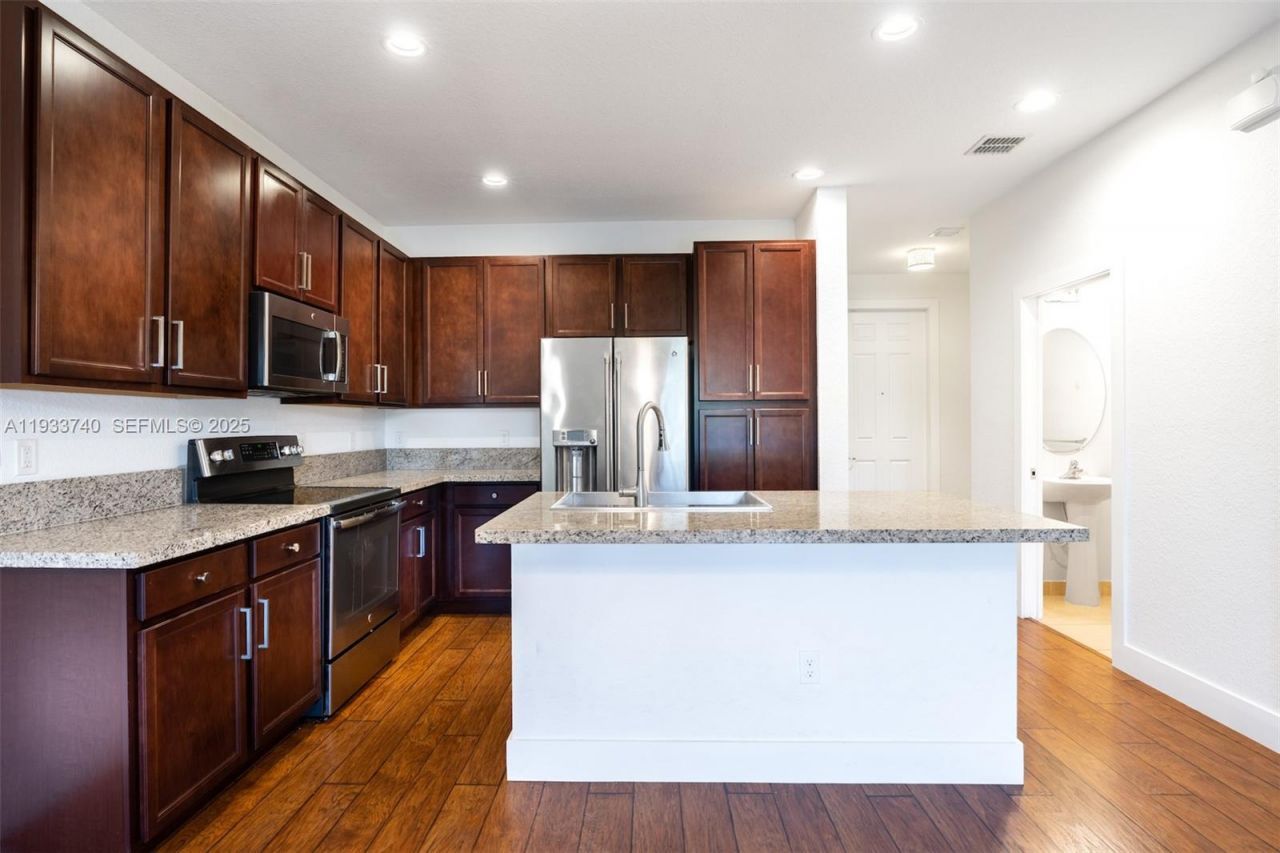 4652 Horseshoe Circle, Davie, FL 33328 Photo