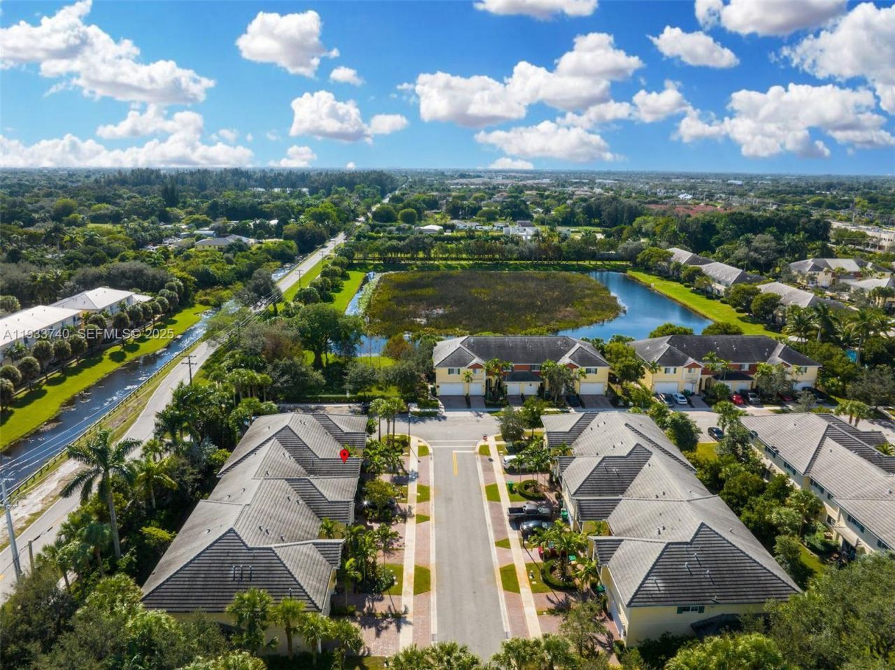 4652 Horseshoe Circle, Davie, FL 33328 Photo