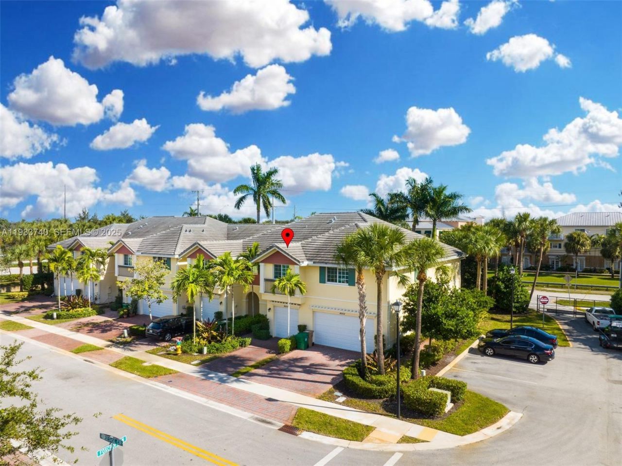 4652 Horseshoe Circle, Davie, FL 33328 Photo