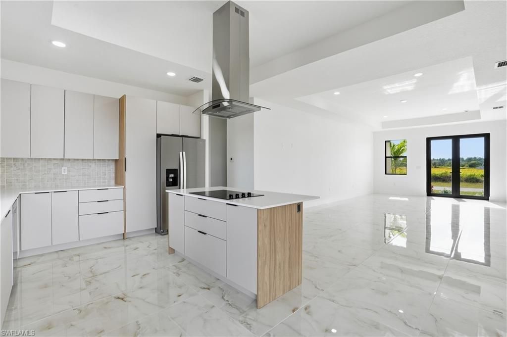 9027 Bamboo Cir, Labelle, FL 33935 Photo