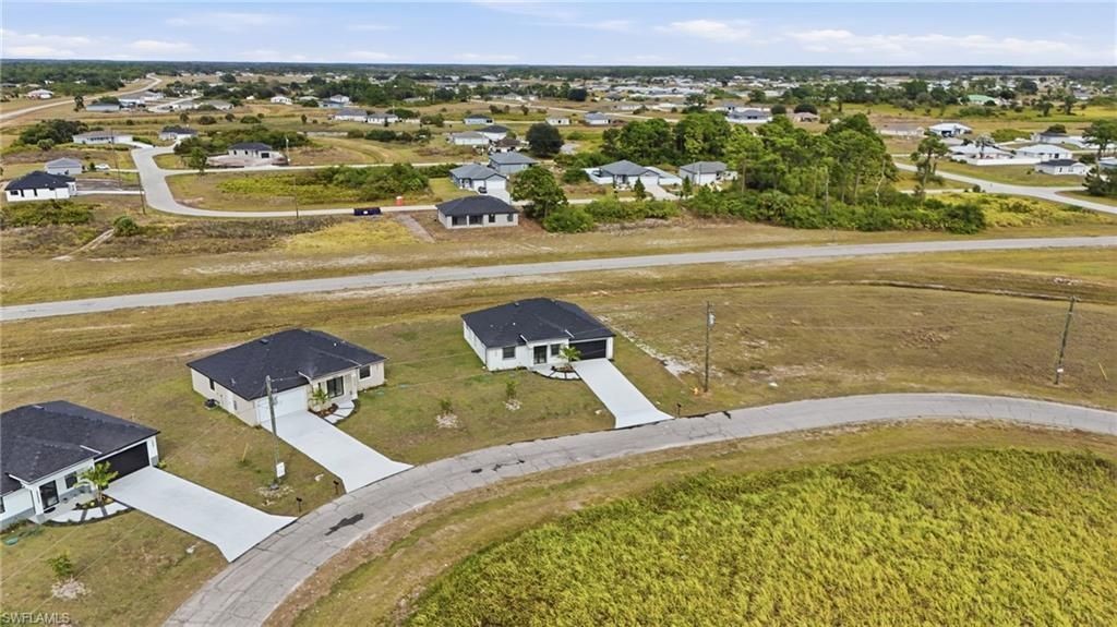 9027 Bamboo Cir, Labelle, FL 33935 Photo