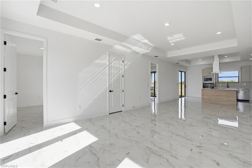9027 Bamboo Cir, Labelle, FL 33935 Photo