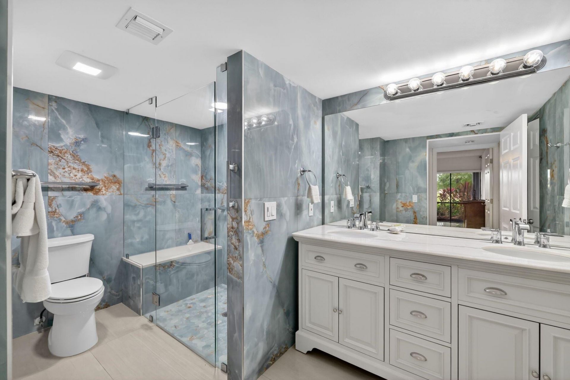 3300 Twin Lakes Terrace, Unit 102, Fort Pierce, FL 34951 Photo