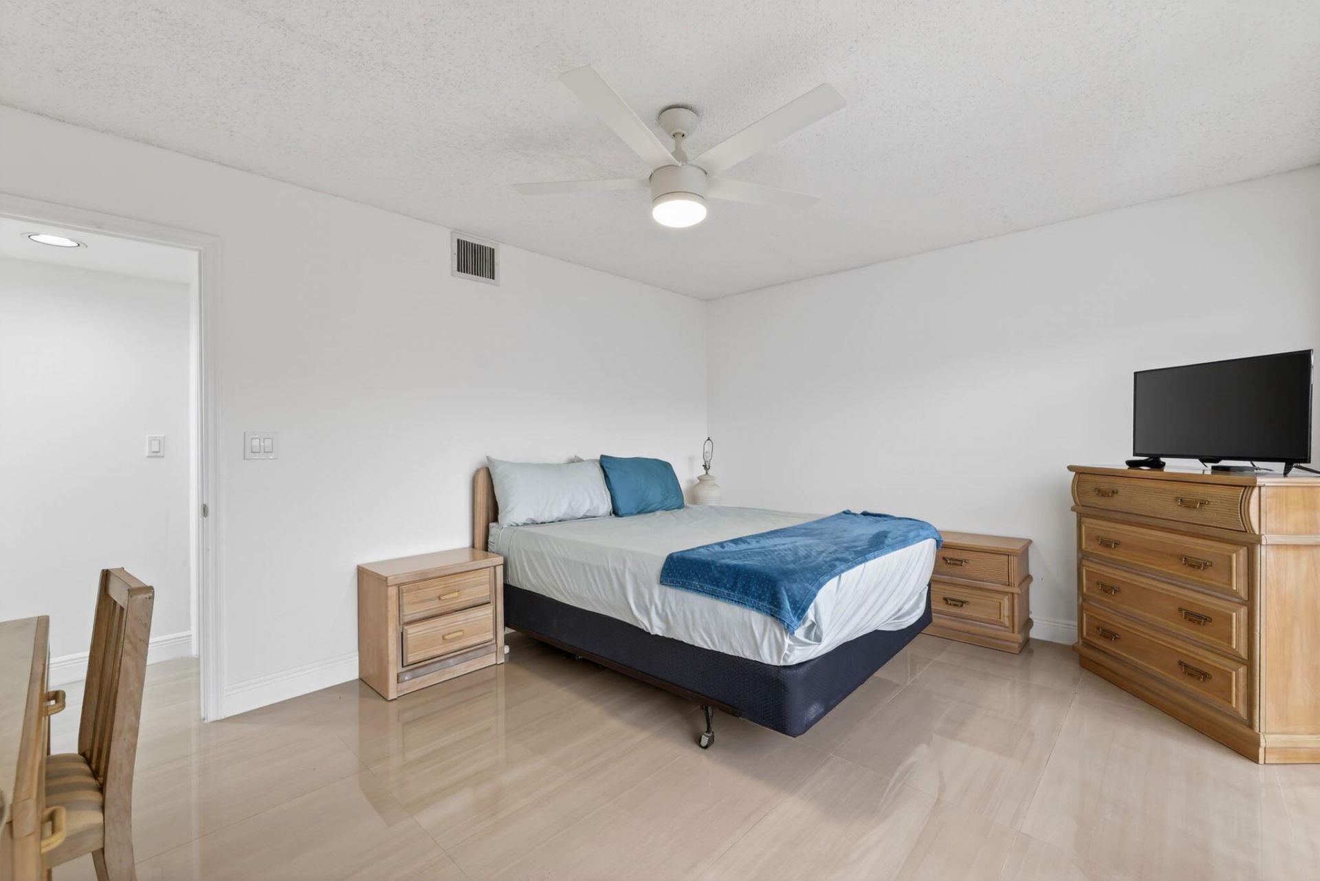 3300 Twin Lakes Terrace, Unit 102, Fort Pierce, FL 34951 Photo