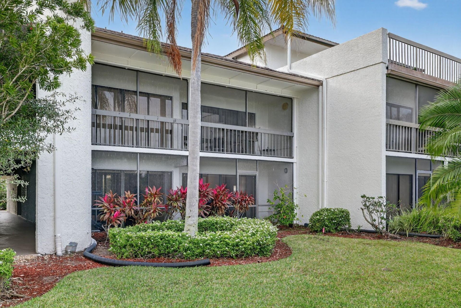 3300 Twin Lakes Terrace, Unit 102, Fort Pierce, FL 34951 Photo