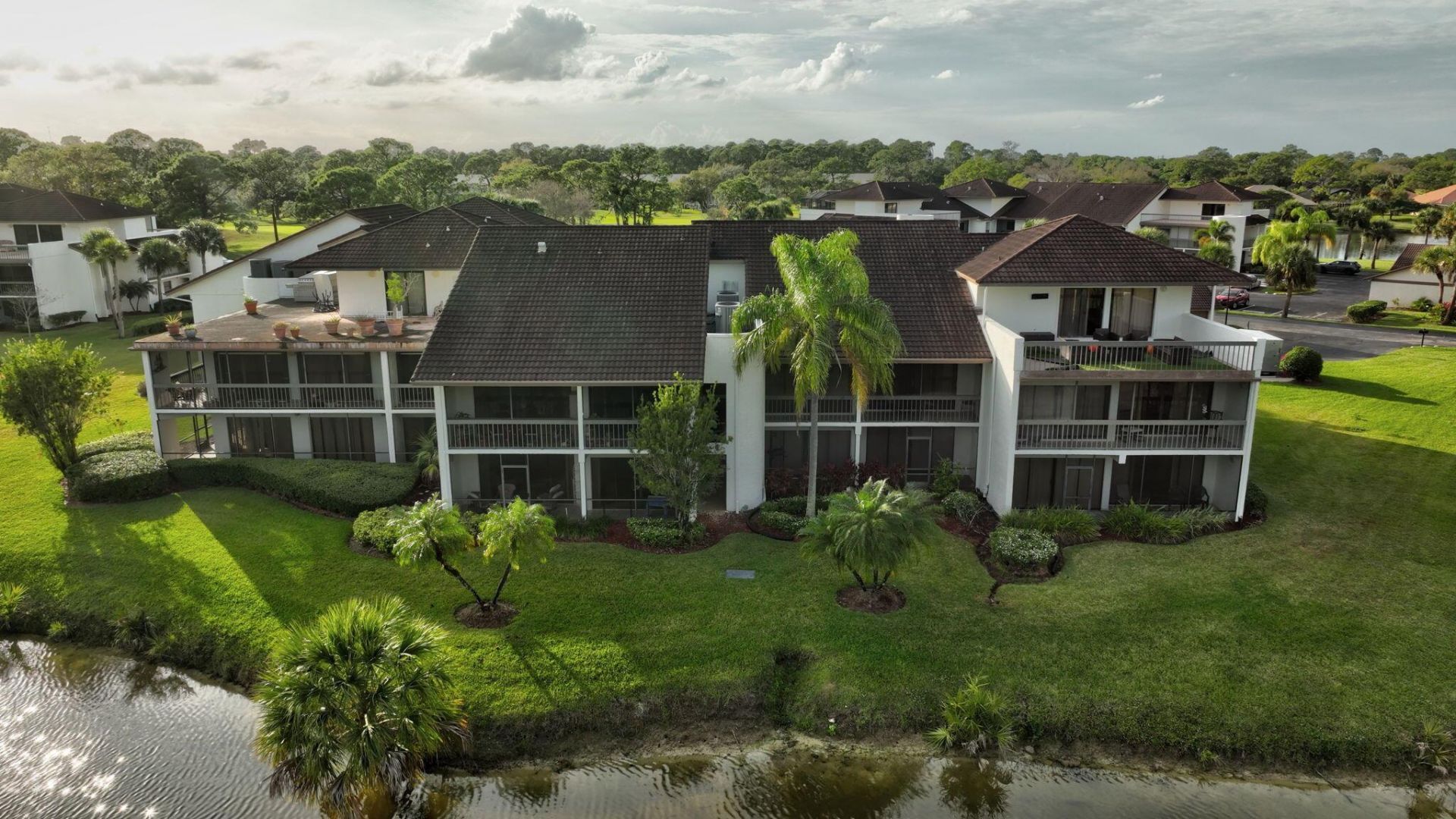 3300 Twin Lakes Terrace, Unit 102, Fort Pierce, FL 34951 Photo