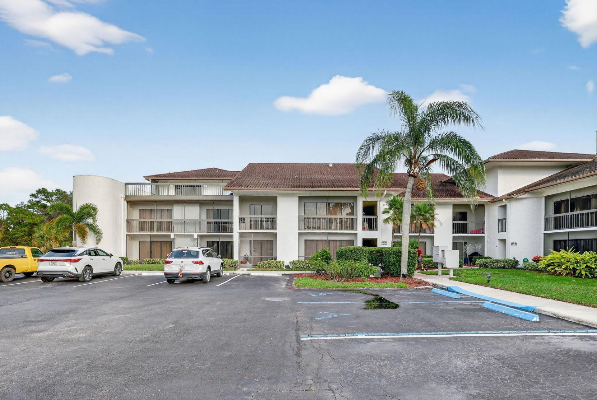 3300 Twin Lakes Terrace, Unit 102, Fort Pierce, FL 34951 Photo