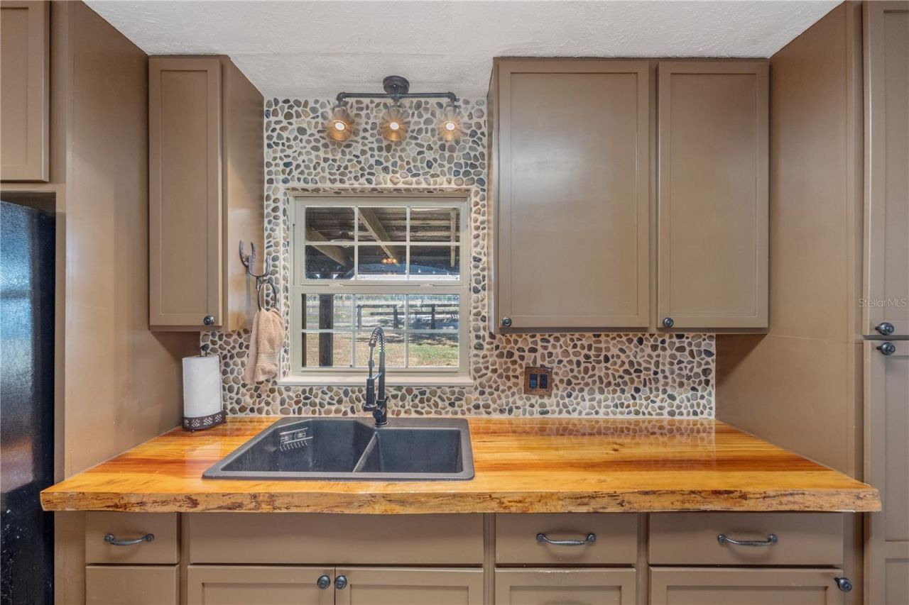 17885 NE 2nd Place, Williston, FL 32696 Photo