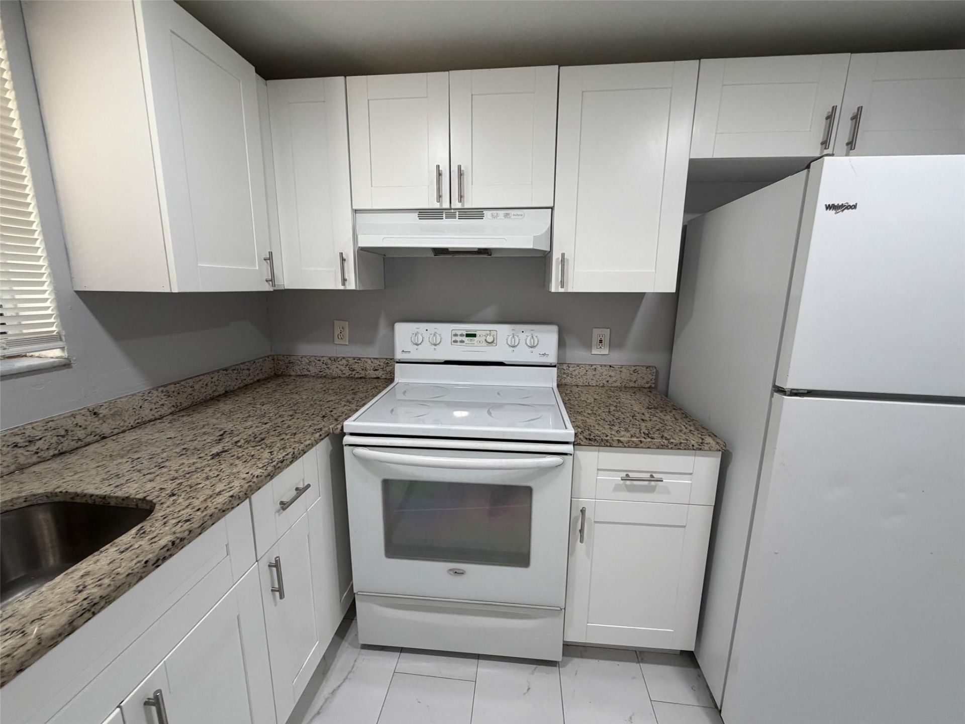 1045 S Flagler Avenue, Unit 717, Pompano Beach, FL 33060 Photo