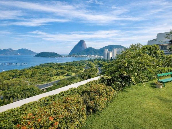 284 Praia do Flamengo, 284, Unit PH, Arlington, FL 22210