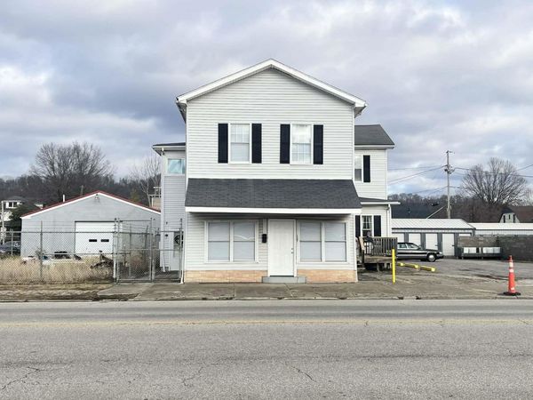1107 S 3rd Street, Ironton, OH 45638