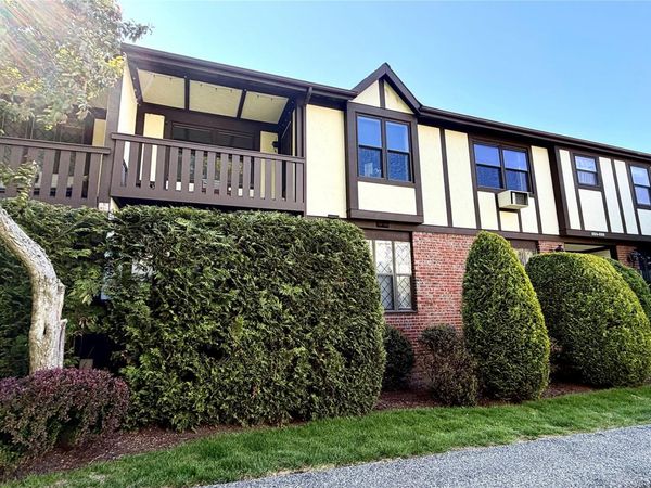 327 Sierra Vista Lane, Valley Cottage, NY 10989