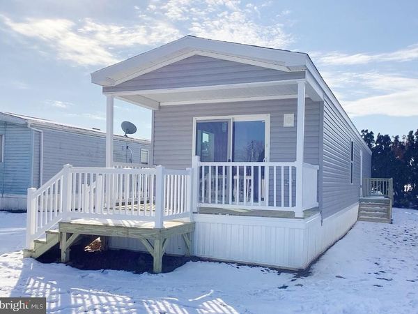 7 DEANNE CIRCLE, EPHRATA, PA 17522