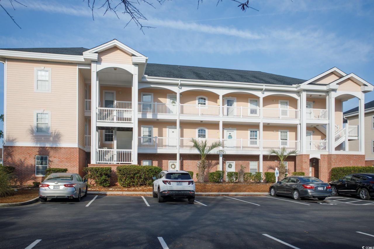 3979 Forsythia Ct. Photo 3