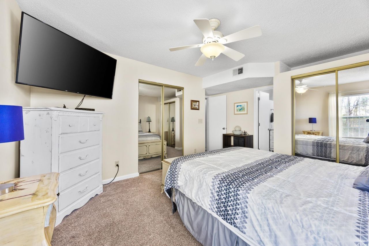 8875 Grove Park Dr. Photo 6