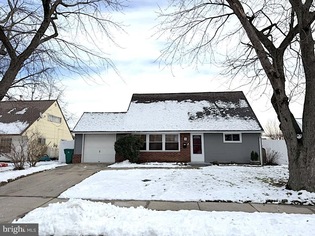 56 Indian Red Road, Levittown, PA 19057 Main Photo