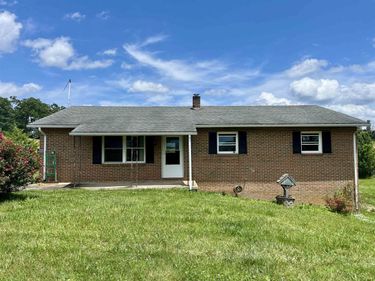 504 STEELES FORT RD, RAPHINE, VA 24472