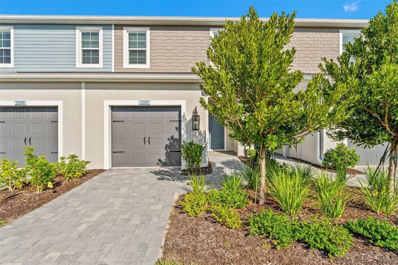 2262 Washington Palm Court, Bradenton, FL 34212 Photo