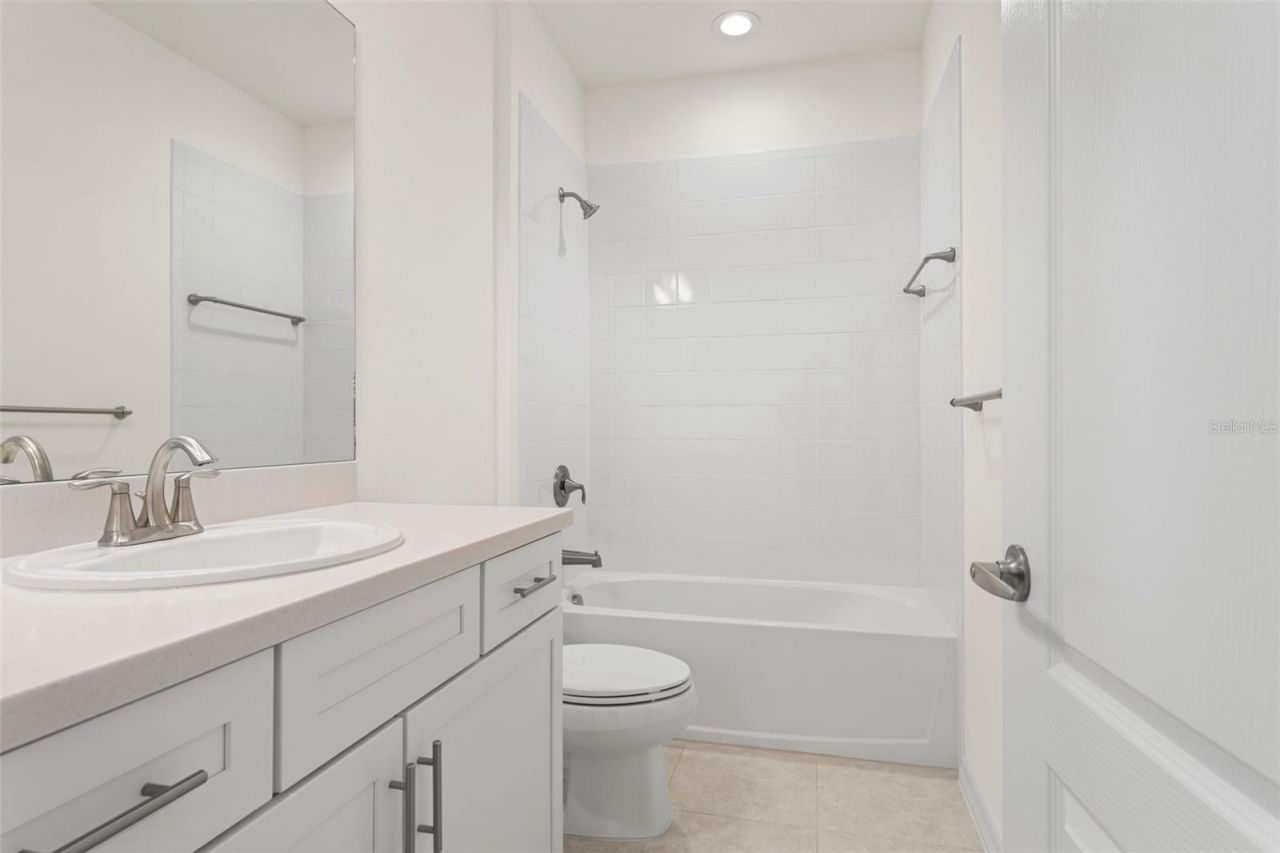 2262 Washington Palm Court, Bradenton, FL 34212 Photo