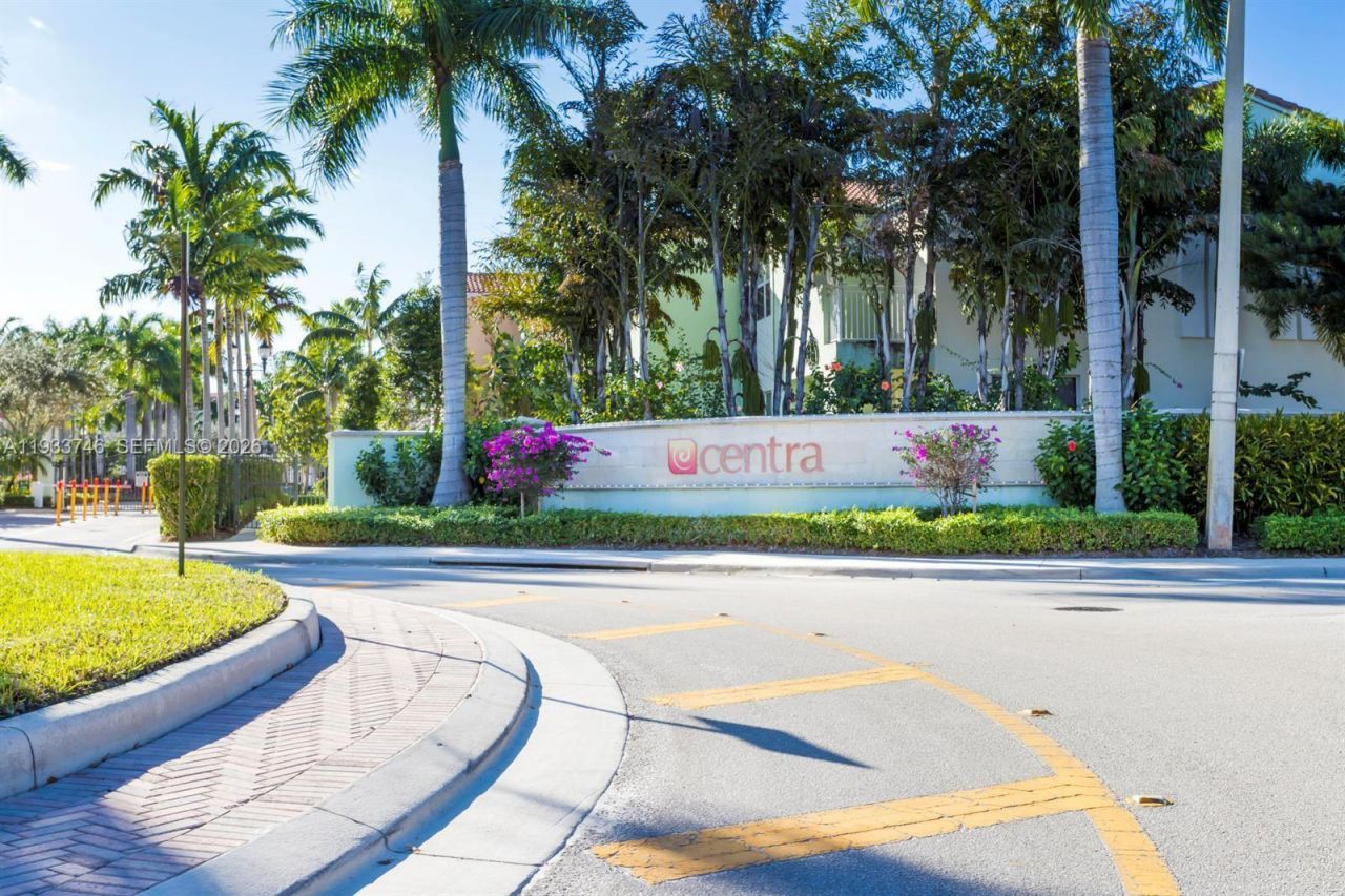 4857 NW 16th Ter, Boca Raton, FL 33431 Photo