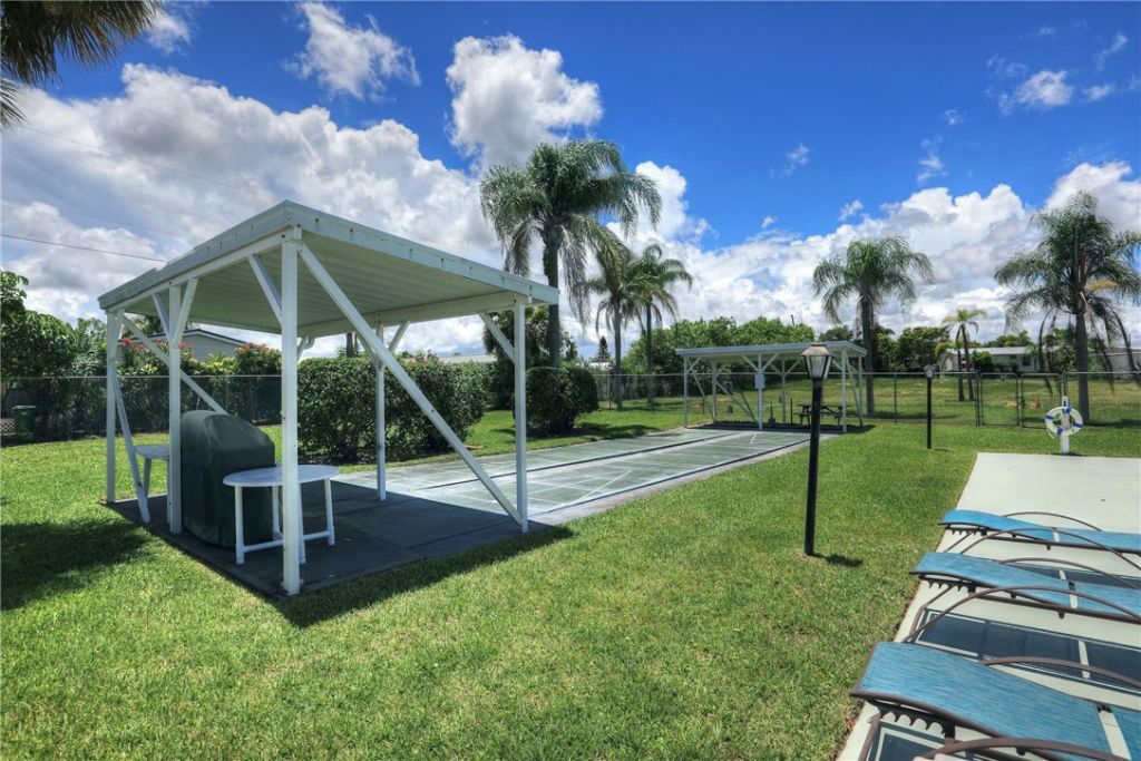 9755 61st Terrace, Sebastian, FL 32958 Photo