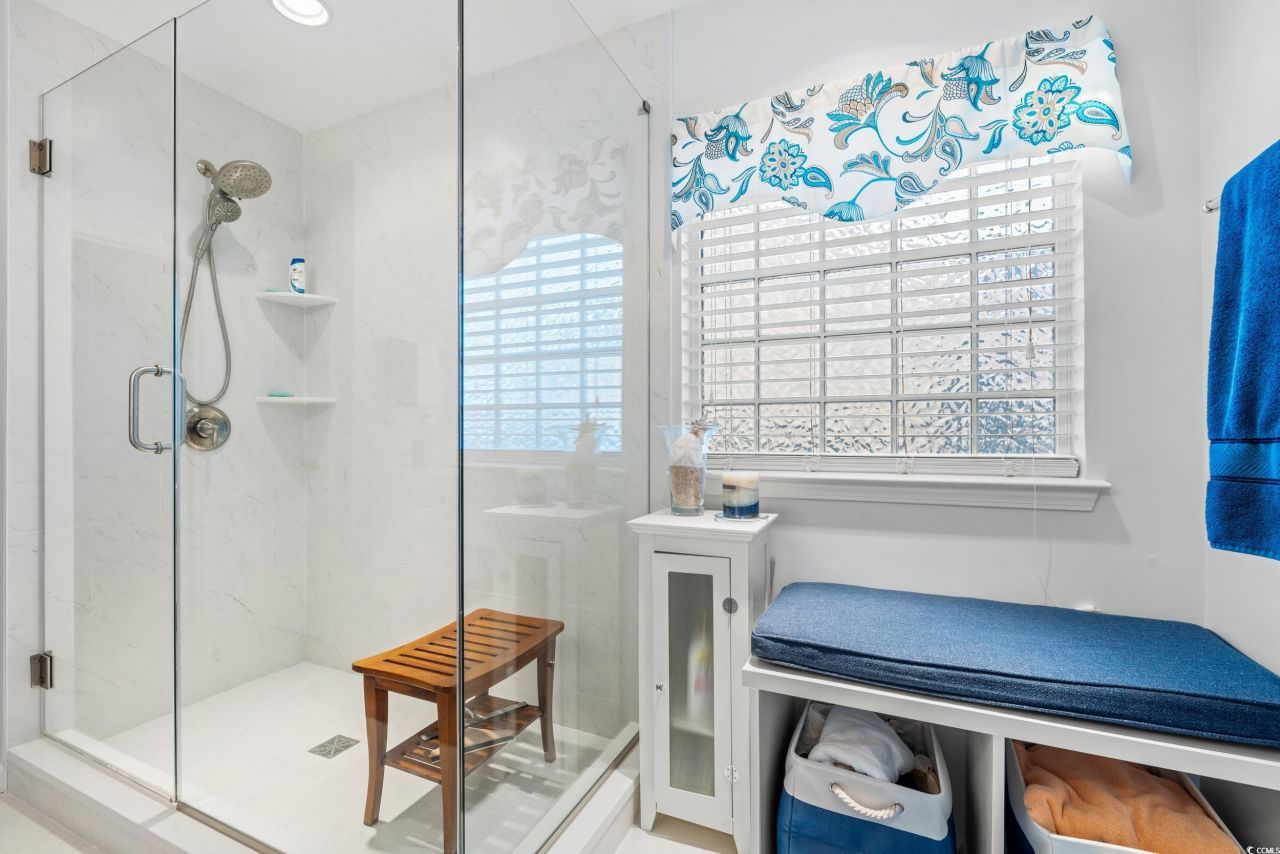 912 Daresbury Ln. Photo 18