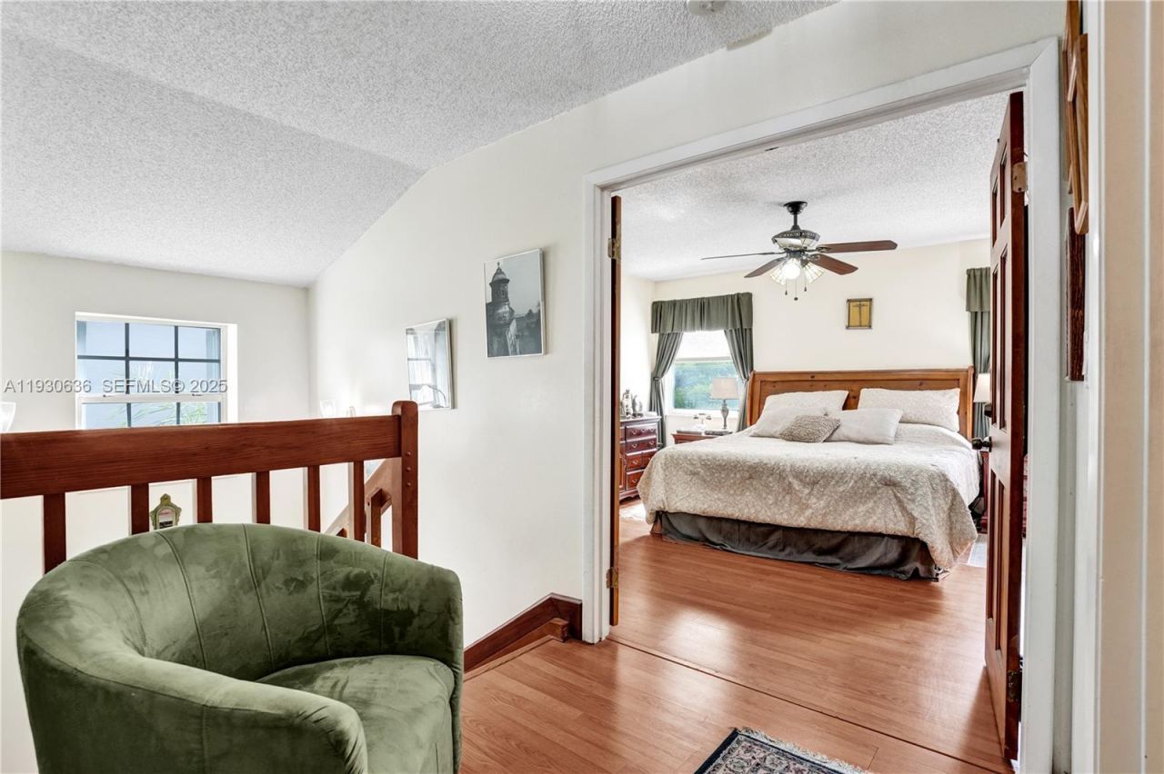 11728 SW 118th Ter, Miami, FL 33186 Photo