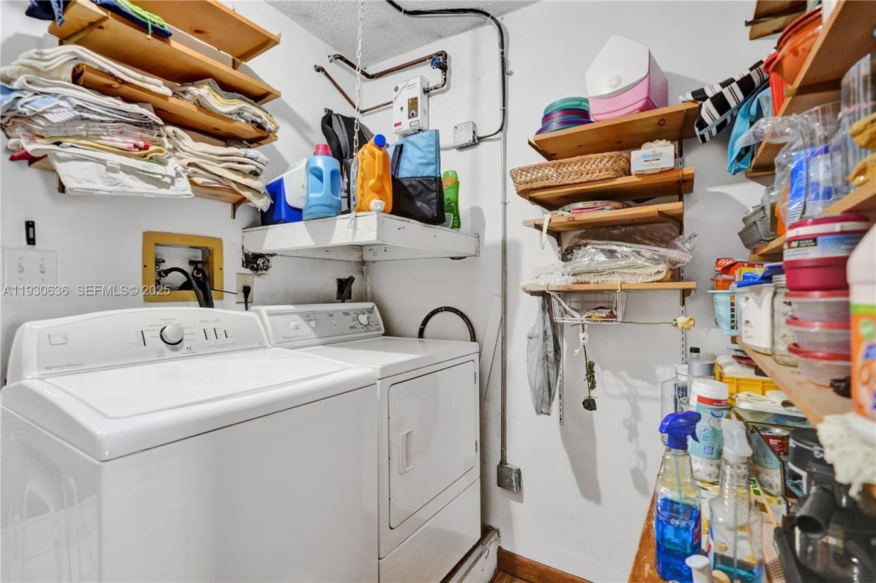 11728 SW 118th Ter, Miami, FL 33186 Photo