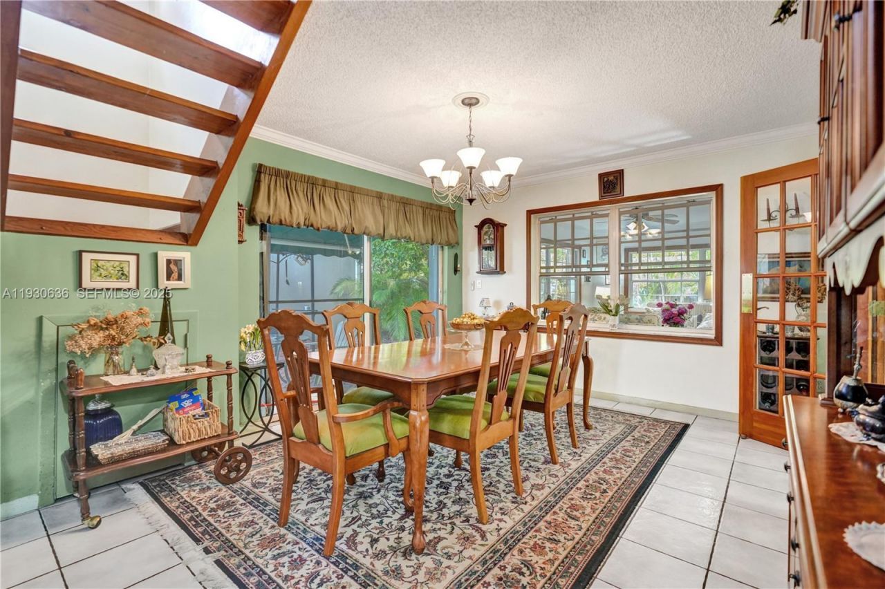 11728 SW 118th Ter, Miami, FL 33186 Photo