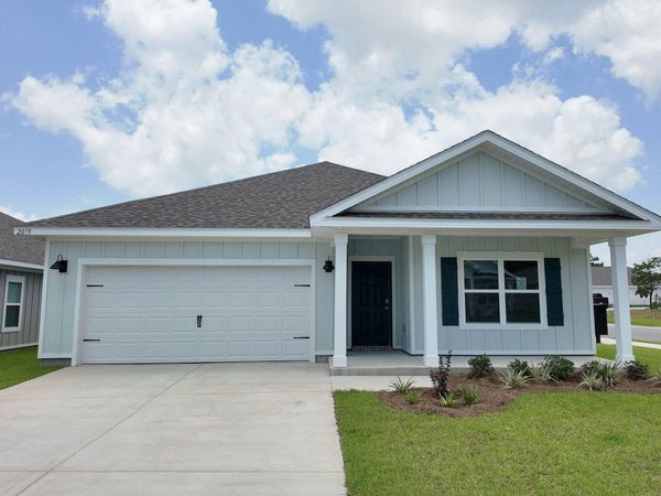 2079 Wiregrass Street, Navarre, FL 32566