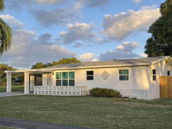 1704 NW 58th Ave, Margate, FL 33063